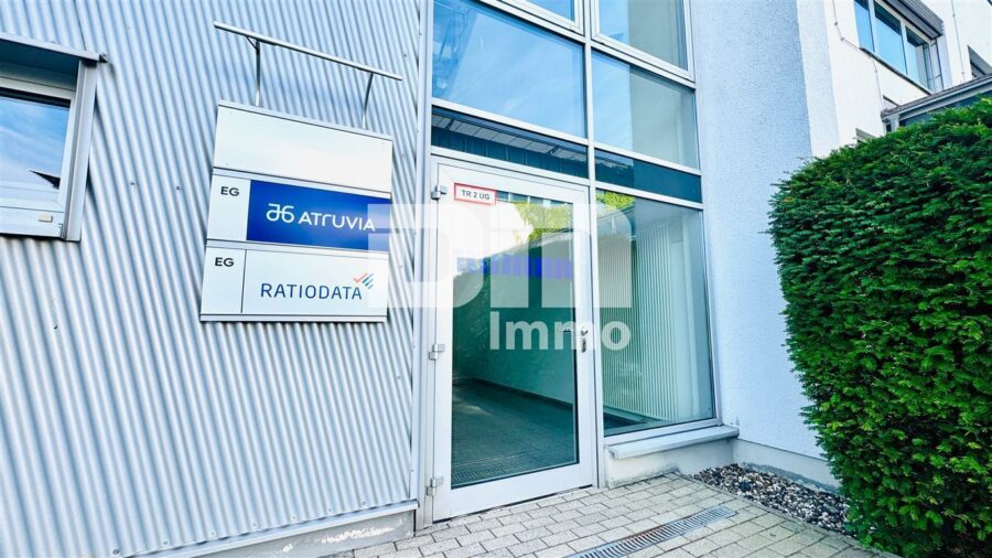 Repräsentative, belüftete Büroetage mit flexibler Raumgestaltung in Kassel-Waldau - Haupteingang